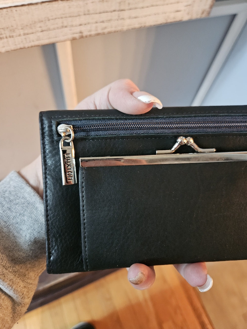 Buxton Vintage Dark Green Leather Women's Clutch Wallet Witg Kisslock - Picture 6 of 6
